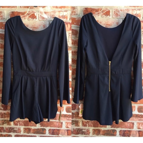 Gianni Bini Dresses & Skirts - NWT Gianni Bini Navy Blue Romper Medium M Juniors